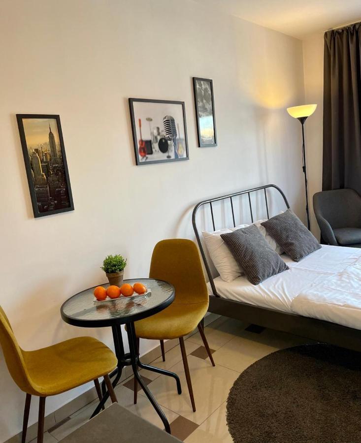 Bubble Apartments Красков Екстериор снимка